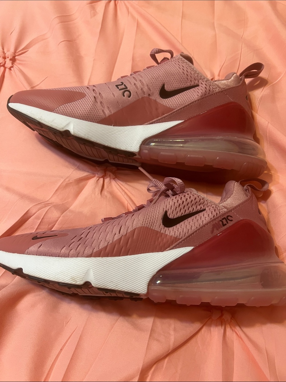 Nike Women’s Dusty Pink Athletic Running Sneakers